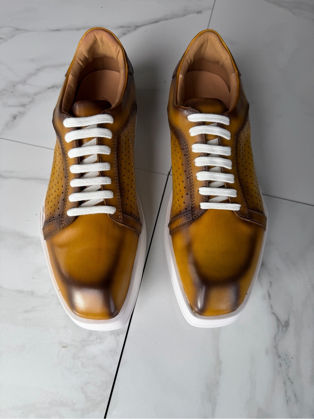 Men's Lace-Up Derby Shoes in Mustard Brown Leather